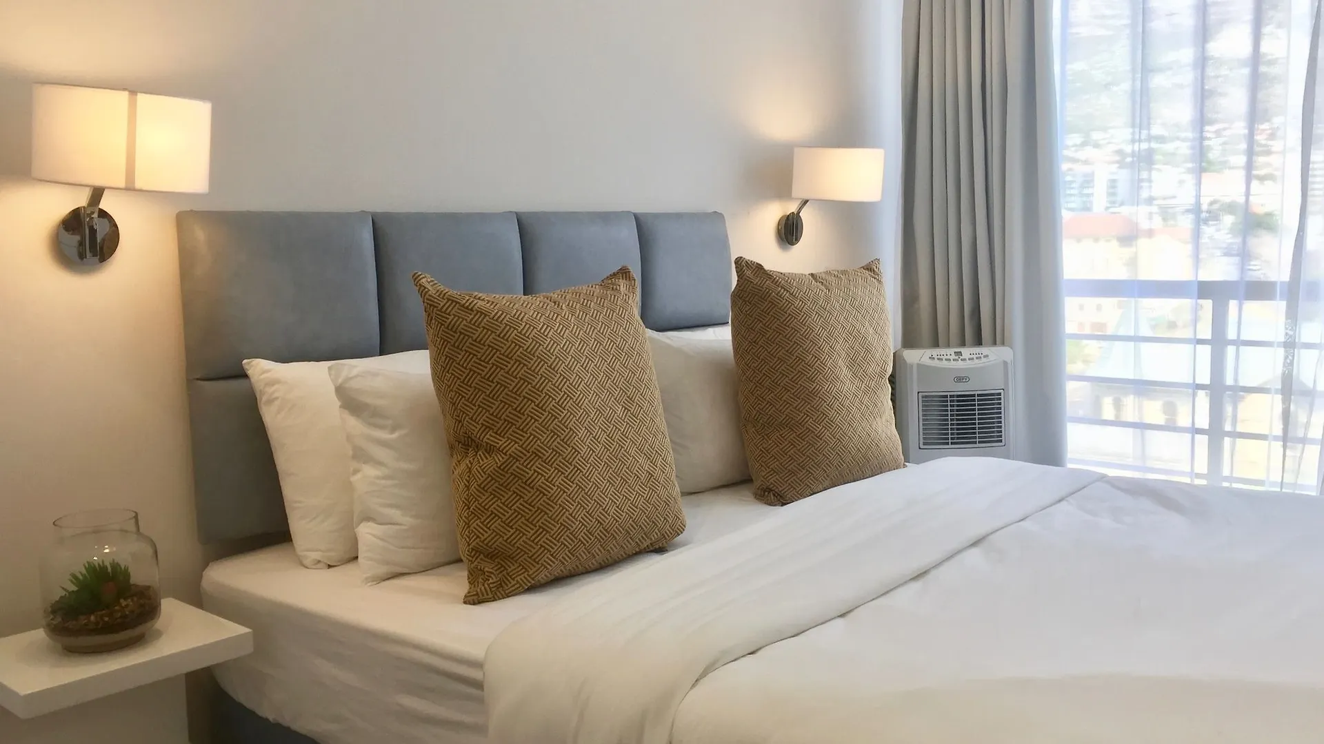 Apartment Urban Oasis At The Square